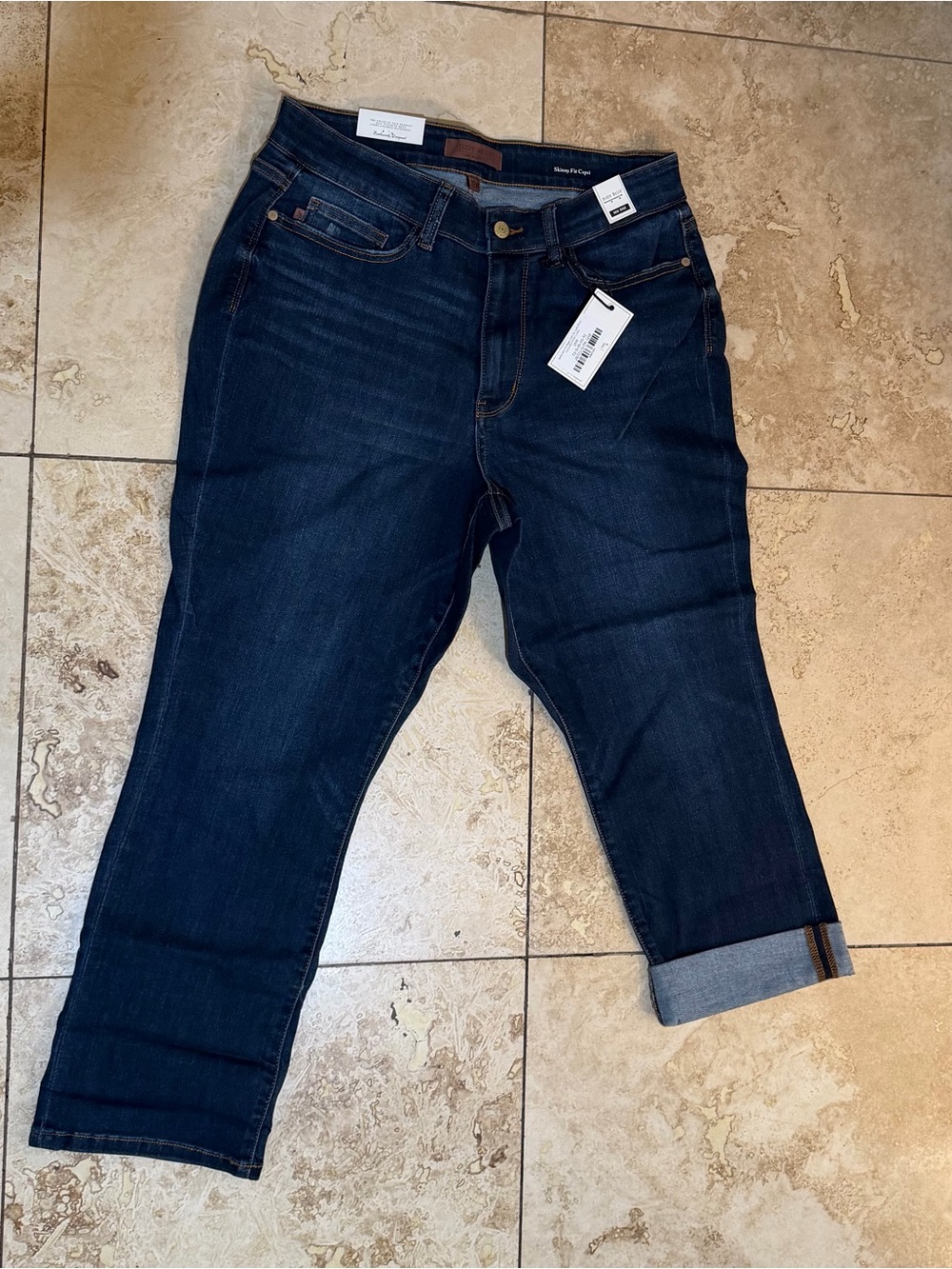 Judy Blue Dark Indigo Cropped Ankle Jeans